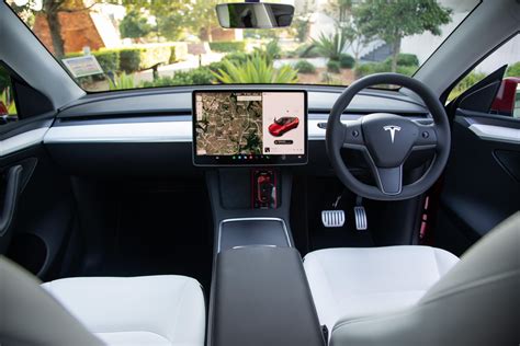 Tesla Model Y Performance Interior 2024 - Caryn Cthrine