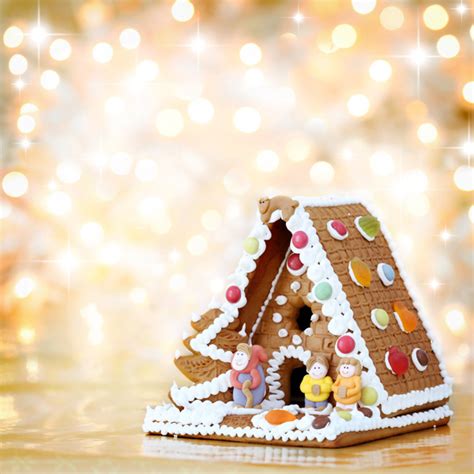 🔥 [40+] Gingerbread House Wallpapers | WallpaperSafari