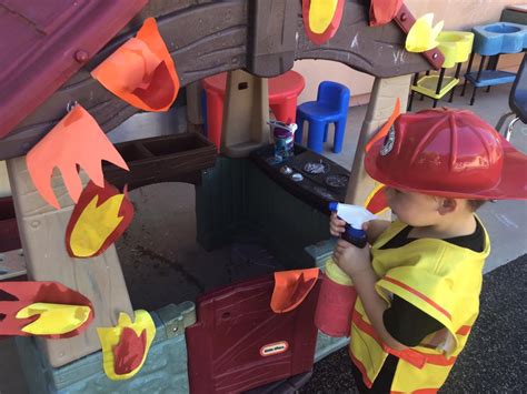 Firefighter Dramatic Play Activity. TeachersMag.com