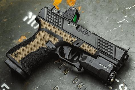 Glock 19 Gen3 Build : GlockMod