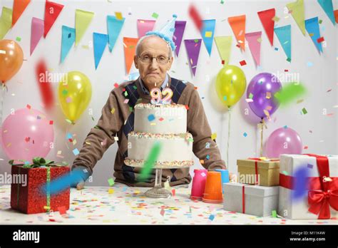 Sad birthday cake hi-res stock photography and images - Alamy