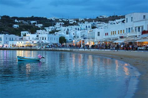 Overview of Modern Greek Culture