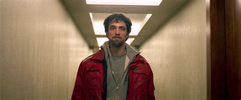 Good Time movie review & film summary (2017) | Roger Ebert