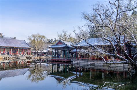 Summer Palace, the Largest and Most Well-preserved Royal Garden in Beijng