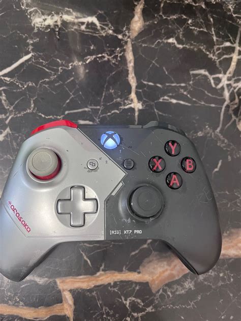 Xbox Controller (Cyberpunk 2077 Edition), 電子遊戲, 遊戲機配件, 手掣 - Carousell