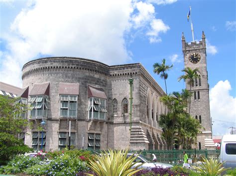 File:Bridgetown barbados parliament building.jpg - Wikimedia Commons