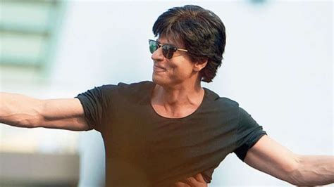 Shahrukh Khan will charge 100 crore for his next film Pathan | Shahrukh Khan बने बॉलीवुड के सबसे ...