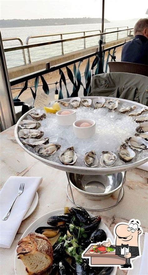 Elliott's Oyster House in Seattle - Restaurant menu and reviews