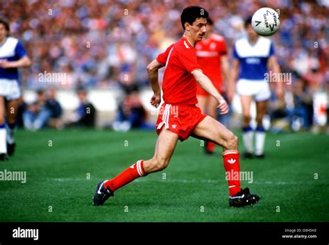 Soccer - FA Cup Final - Everton v Liverpool Stock Photo - Alamy