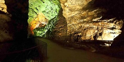 Borra Caves Vizag (Timings, Entry Fee, History, Location, Images & Facts) - Vizag Tourism