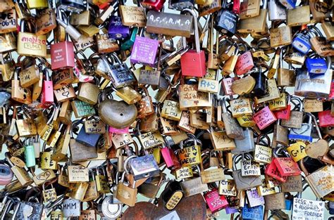 Celebrate Valentine's Day in France: A Romantic Guide for Students