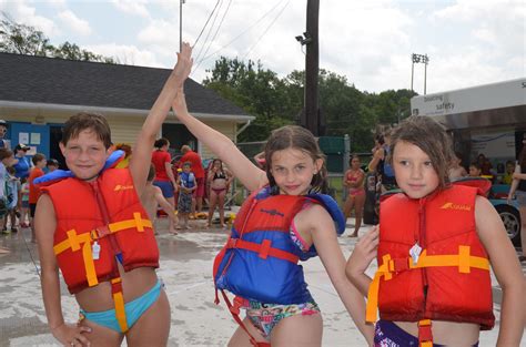 Lifejacket fashion show puts a fun spin on boating and water safety | Life jacket, Jacket style ...