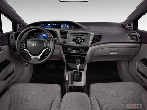 2012 Honda Civic Hybrid Interior | U.S. News & World Report