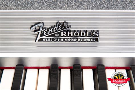 Fender Rhodes Sparkle Piano Bass - Retro Rentals