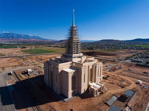 Red Cliffs Utah Temple Photograph Gallery | ChurchofJesusChristTemples.org