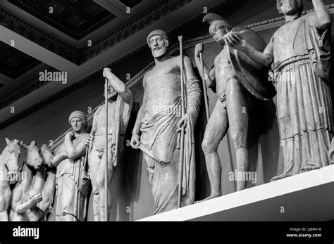 Zeus, Athena and other ancient Greek gods Stock Photo - Alamy