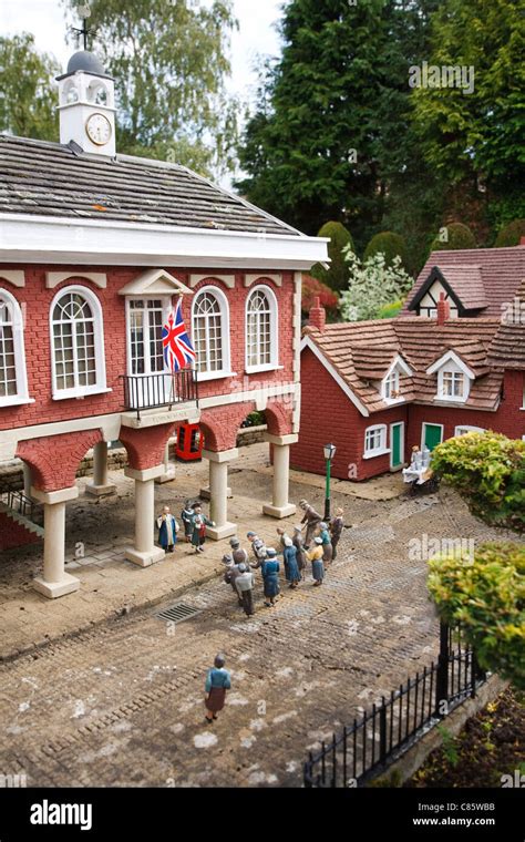 Hacia arriba darse cuenta visitante bekonscot model village map Generoso disculpa Disminución