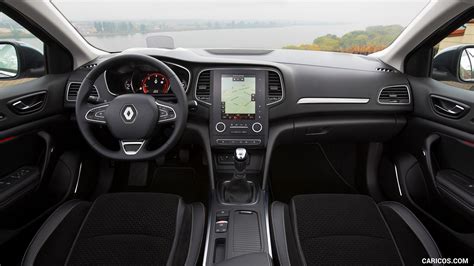 2017 Renault Megane Sedan - Interior, Cockpit | Caricos