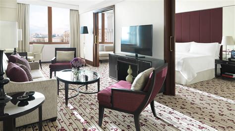 Moscow Hotel Rooms & Suites | Four Seasons Moscow