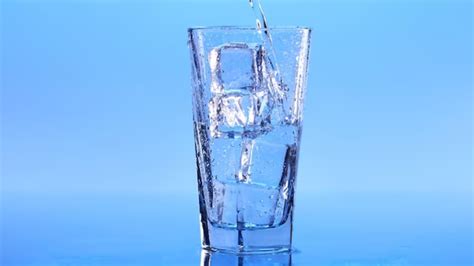 Cold Water Affects Hydration; Other Reasons To Avoid Drinking Chilled ...