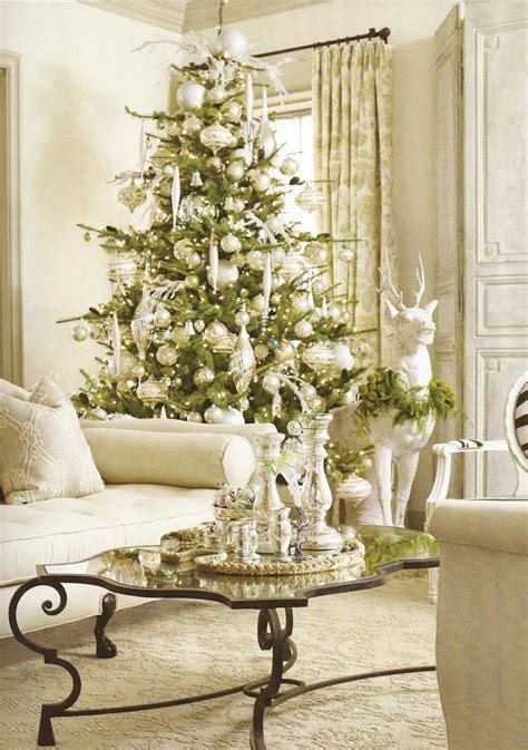 How to Decorate for the Holidays with a Theme - Bruzzese Home Improvements