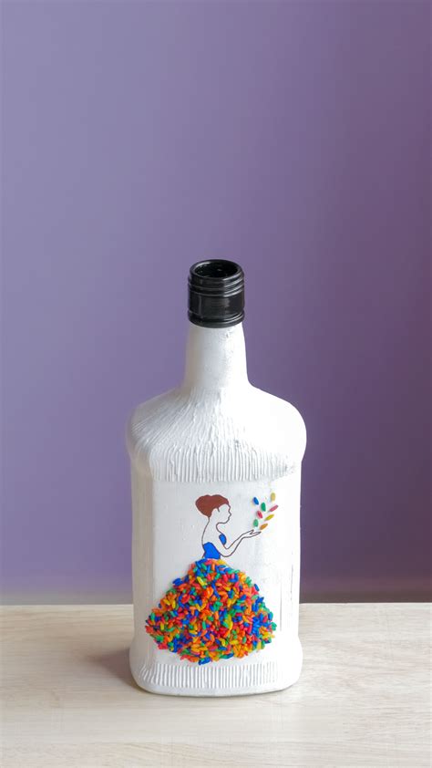 Bottle Art - using rice | Diy glass bottle crafts, Bottle art, Glass ...