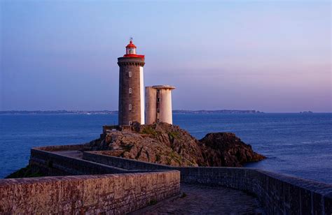 Petit Minou Lighthouse - Brest - Arrivalguides.com