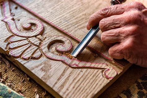 7 Wood Carving Techniques You Should Know - CraftsBliss.com