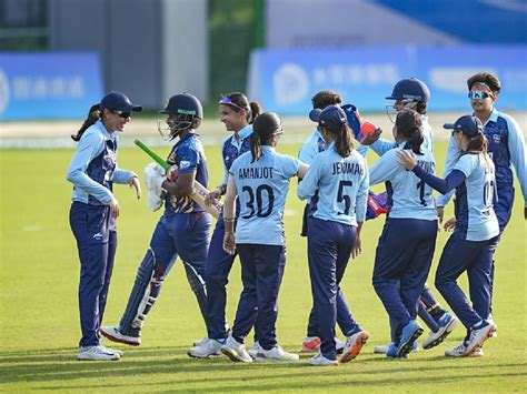 Free entry for fans during Indian women's cricket games against Australia and England | Cricket ...