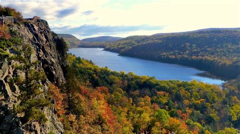 Porcupine Mountains Wilderness State Park Scenic Beauty - YouTube