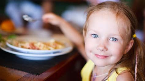 Kids eat free at Applebee's on July Fourth - Newsday