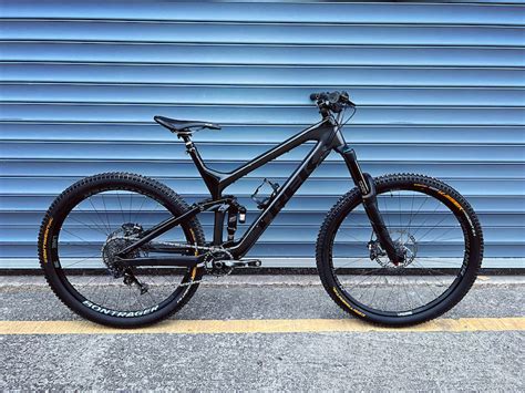 2018 TREK SLASH 9.8 FULL CARBON For Sale