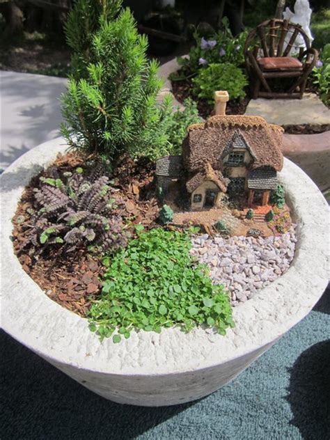 The Papercrete Potter: Miniature Landscapes.......