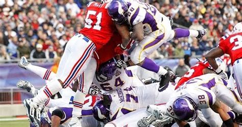 Predicting Patriots vs Vikings Week 2 - PatriotsLife roundtable