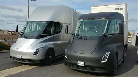 Camion elettrico Tesla Semi: presto in produzione? - Tesla Club Italy