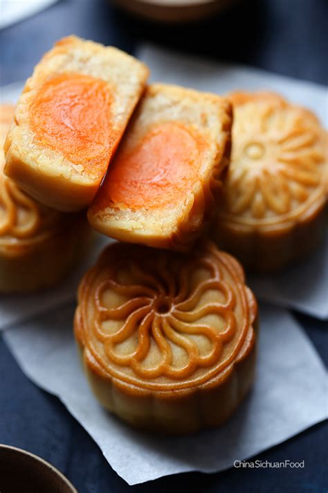 Chinese Mooncake (Yue Bing)—Traditional Version - China Sichuan Food