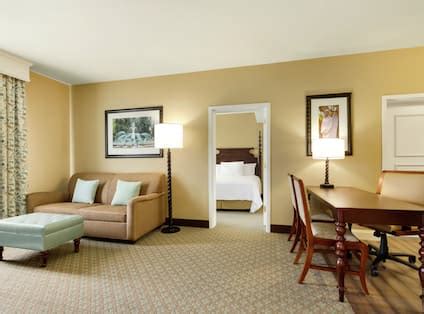 Embassy Suites by Hilton Savannah Photo Gallery