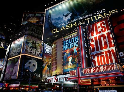 Times Square and Broadway - WorldStrides