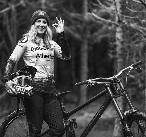 Rachel Atherton anuncia que no estará en el Campeonato del Mundo de Leogang