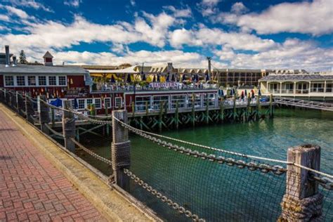 The 10 Best Seafood Restaurants In Bar Harbor, Maine