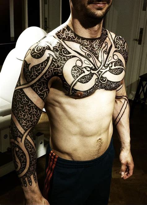 Vikings tattoos by Peter Walrus Madsen, a Mash-Up of Nordic Folk Art ...