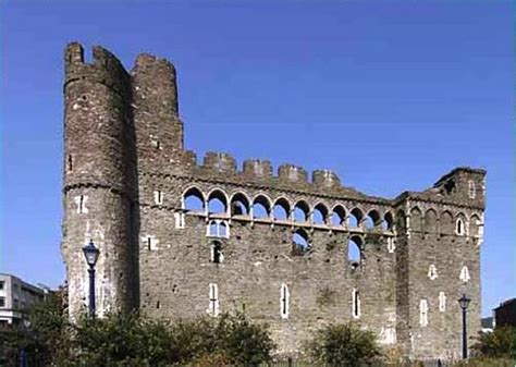 Swansea Castle, Swansea, United Kingdom - SpottingHistory