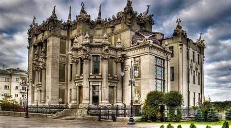 Gorodetsky House "House of Chimeras" - Kiev, Ukraine, 1901 : r/tartarianarchitecture