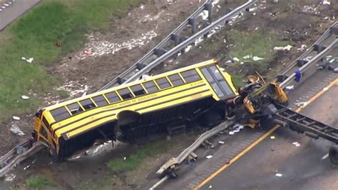 At least 2 dead, many injured in New Jersey school bus crash