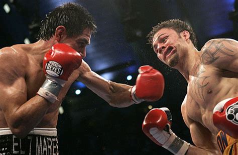 Powerful Boxing Punches (36 pics)