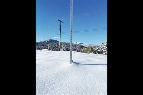 More than 40 centimetres of snow for Mount Washington - Vancouver Is ...