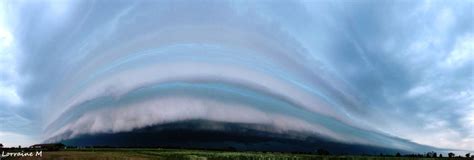 Shelf clouds ahead of derecho in Chicago area - The Watchers