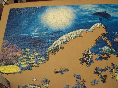 How to Build a 5000-Piece Ravensburger Jigsaw Puzzle - HobbyLark