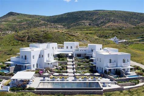 15 Stylish Boutique Hotels In Milos, Greece in 2024