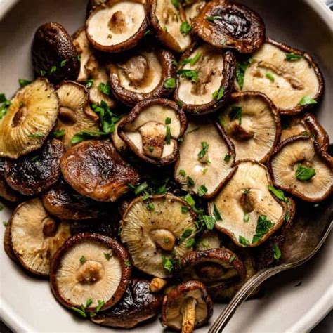 Roasted Shiitake Mushrooms Recipe - Foolproof Living